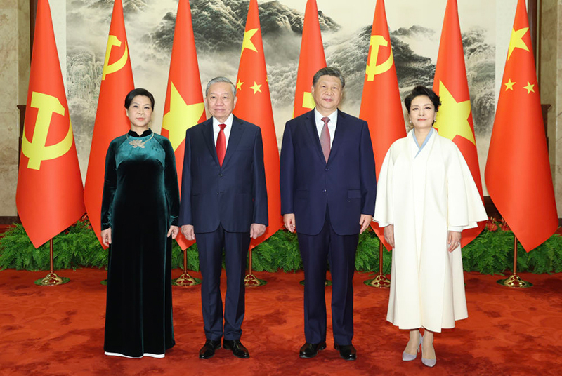 图讯：习近平同越共中央总书记、国家主席苏林举行会谈