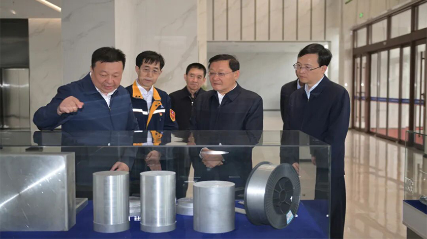 王伟中在包头市调研时强调 强化科技创新 加快产业转型升级 为全区高质量发展作出更大贡献